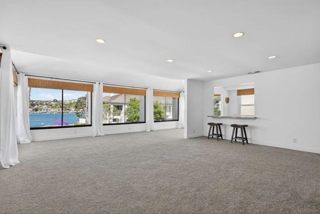 2137 Channel, Newport Beach, CA 92661