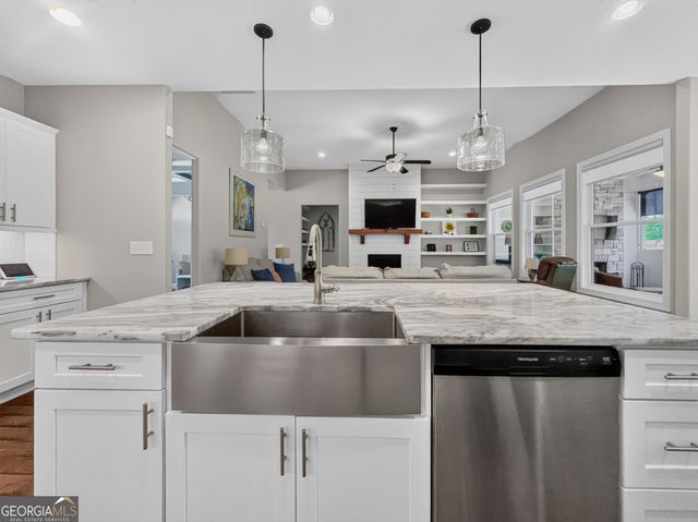 55 Mill Creek Drive, Newnan, GA 30265