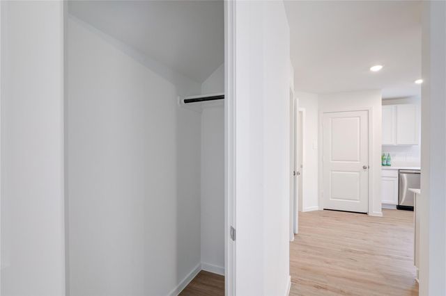 17914 Becker Landing Drive, Hockley, TX 77447