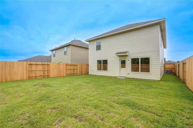 17914 Becker Landing Drive, Hockley, TX 77447