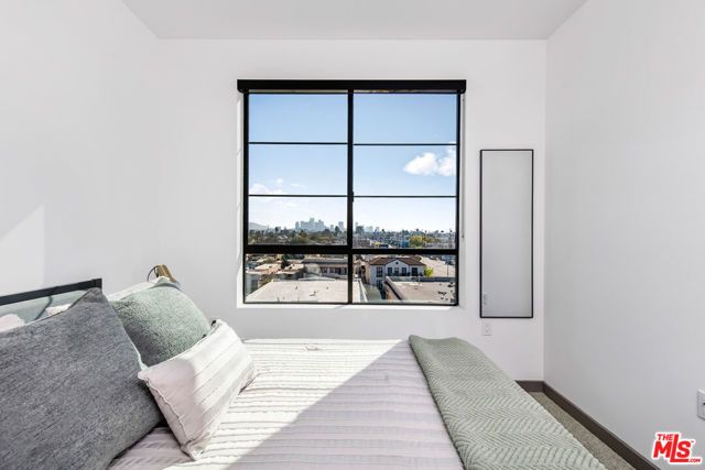 3617 Venice Boulevard, Los Angeles, CA 90019