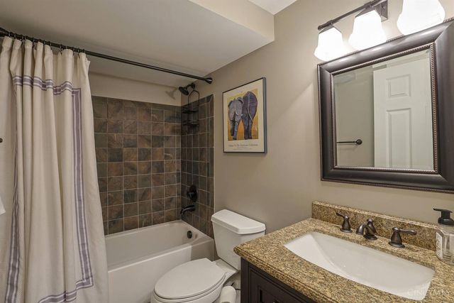6915 Hampton Cove Court, Deerfield Twp., OH 45040
