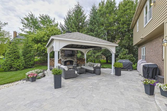 6915 Hampton Cove Court, Deerfield Twp., OH 45040