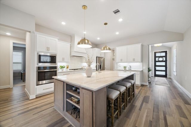 7626 Tall Trees Grove Lane, Porter, TX 77365