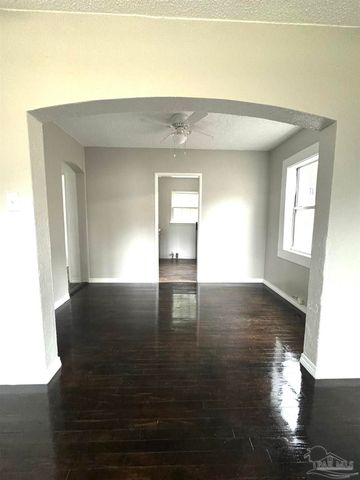 128 Brandon Ave, Pensacola, FL 32507