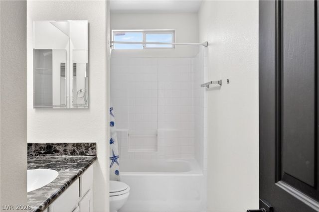 2130 Trebbiano Way, Las Vegas, NV 89156