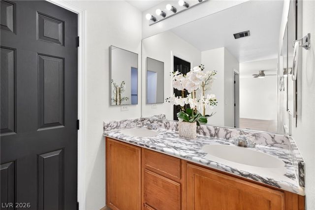 2130 Trebbiano Way, Las Vegas, NV 89156