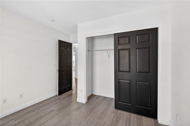 2130 Trebbiano Way, Las Vegas, NV 89156