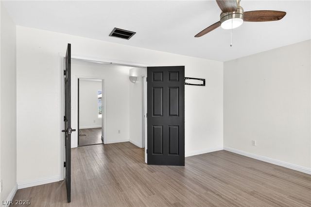 2130 Trebbiano Way, Las Vegas, NV 89156