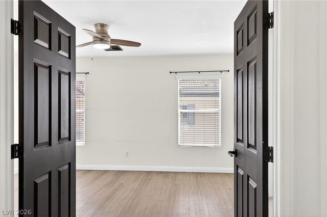 2130 Trebbiano Way, Las Vegas, NV 89156