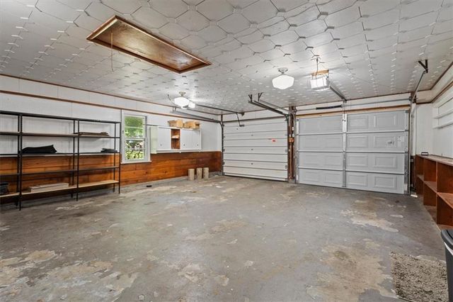 5000 S Crysler Avenue, Independence, MO 64055