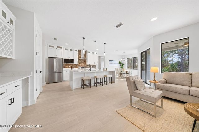 1356 Walthan Street SE, Palm Bay, FL 32909