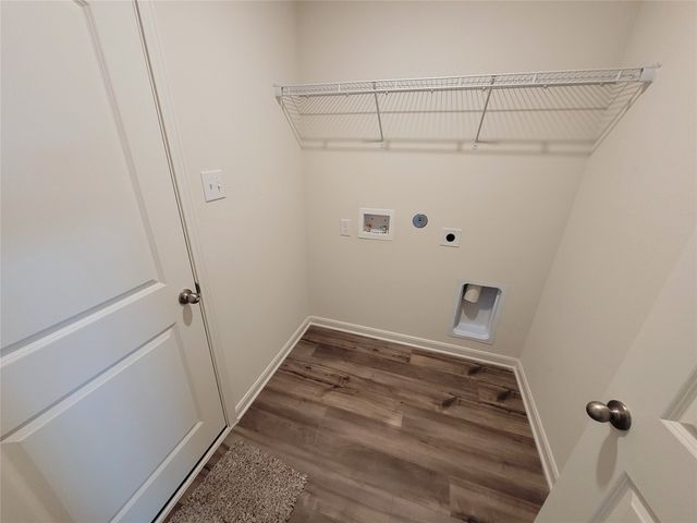 223 Drifter Drive, Newark, TX 76071
