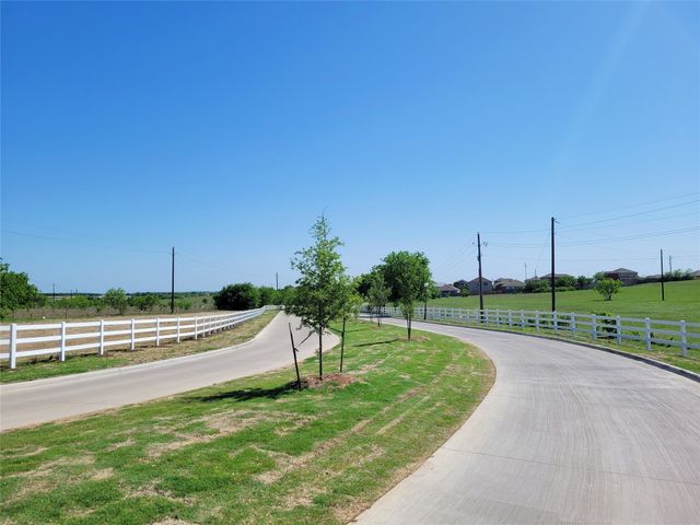 223 Drifter Drive, Newark, TX 76071