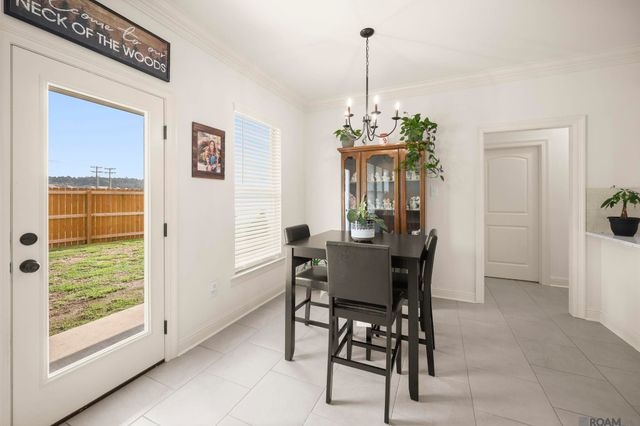 11533 Densmore Dr, Denham Springs, LA 70726