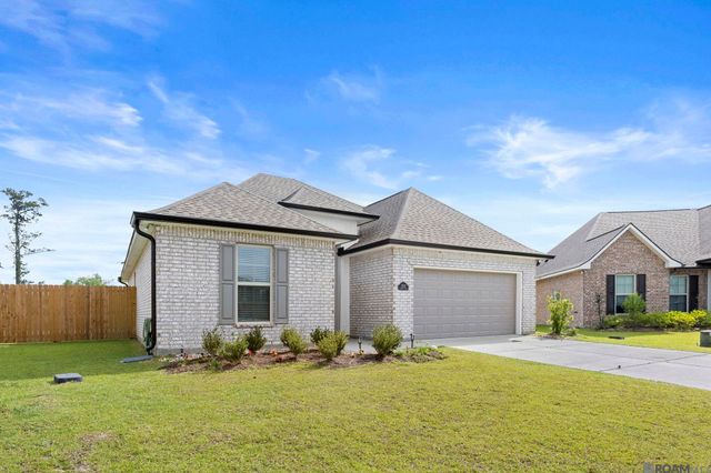 11533 Densmore Dr, Denham Springs, LA 70726
