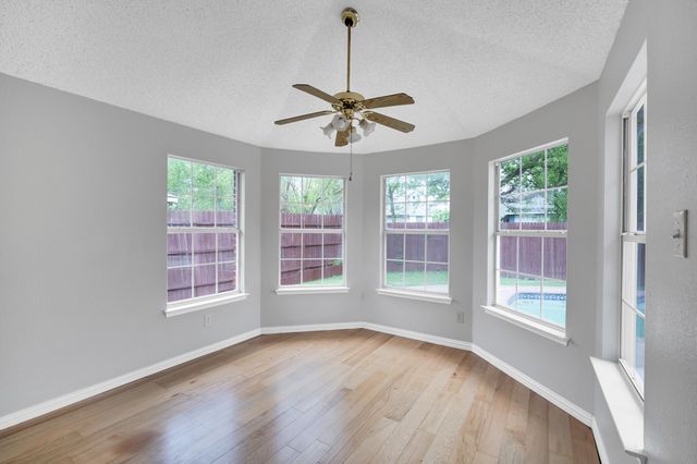 5301 Rio Bravo Drive, Arlington, TX 76017