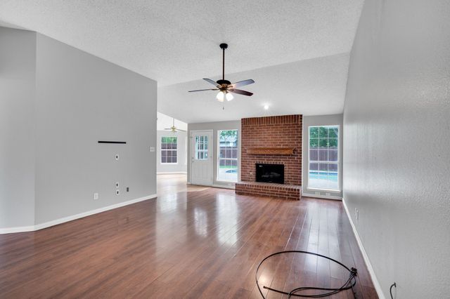 5301 Rio Bravo Drive, Arlington, TX 76017