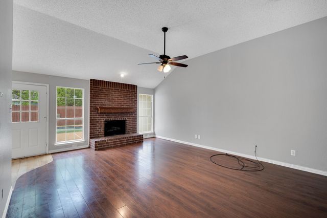 5301 Rio Bravo Drive, Arlington, TX 76017