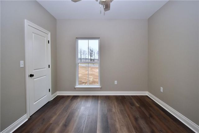 422 SOPHIE Lane, Pineville, LA 71423