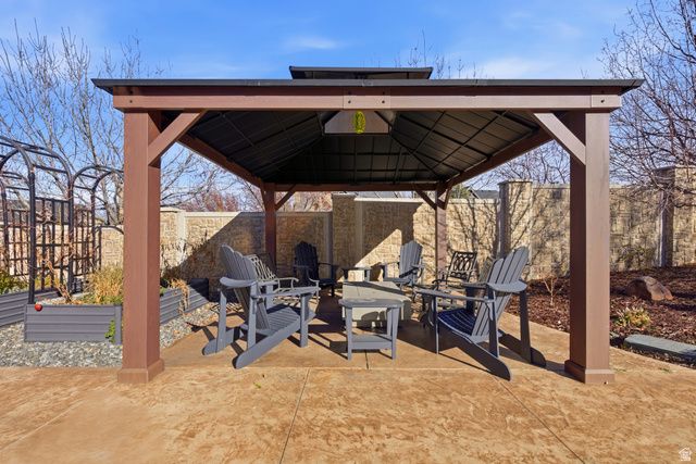 649 CORDOVA CT, North Salt Lake, UT 84054