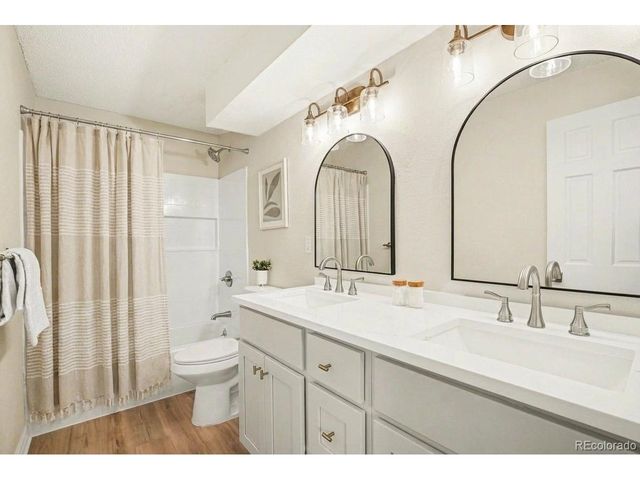 12133 Melody Dr 203, Denver, CO 80234