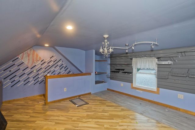 42 Glenn Dr, Wilbraham, MA 01095
