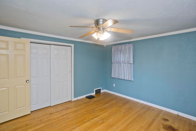 42 Glenn Dr, Wilbraham, MA 01095