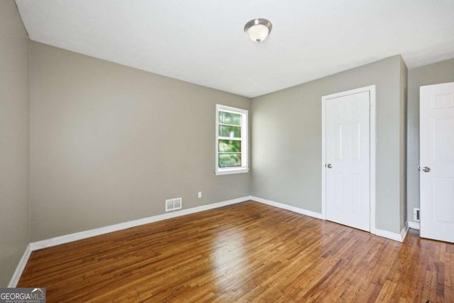997 Pineglen Drive, Forest Park, GA 30297