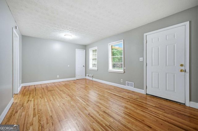 997 Pineglen Drive, Forest Park, GA 30297