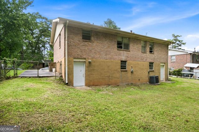 997 Pineglen Drive, Forest Park, GA 30297