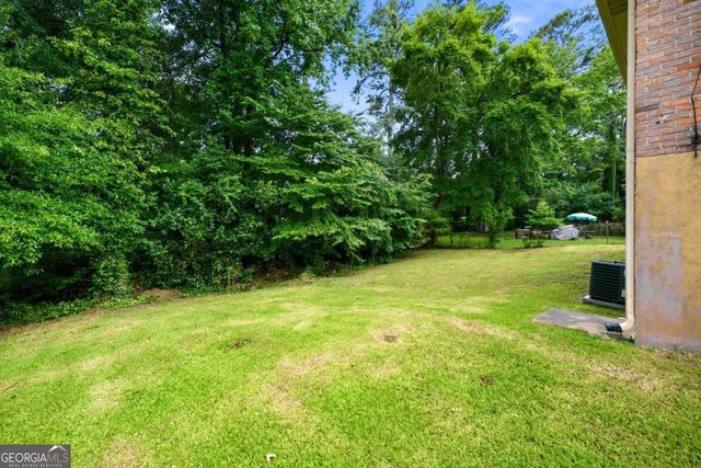 997 Pineglen Drive, Forest Park, GA 30297