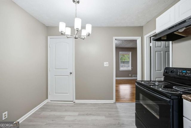 997 Pineglen Drive, Forest Park, GA 30297