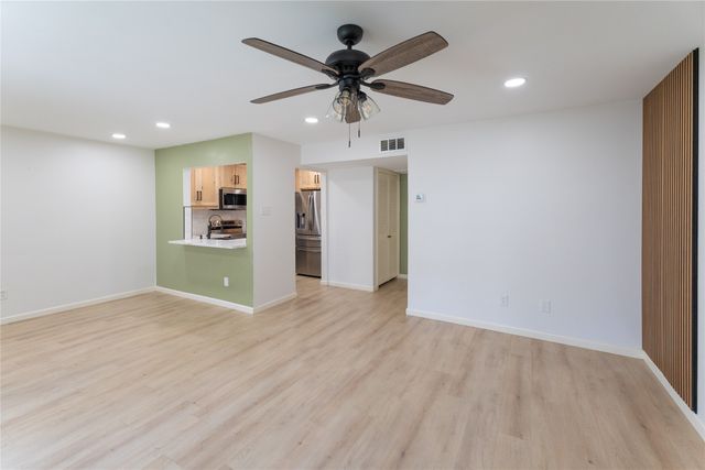 5881 Preston View Boulevard 151, Dallas, TX 75240