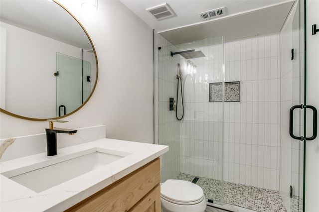5881 Preston View Boulevard 151, Dallas, TX 75240