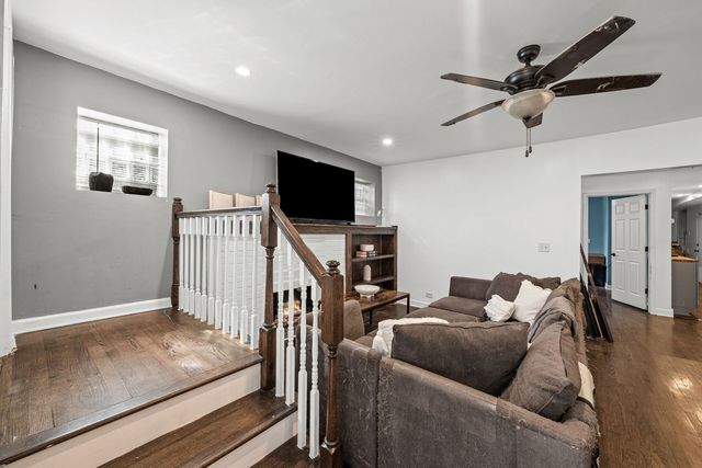 4600 N Saint Louis Avenue GARDEN, Chicago, IL 60625