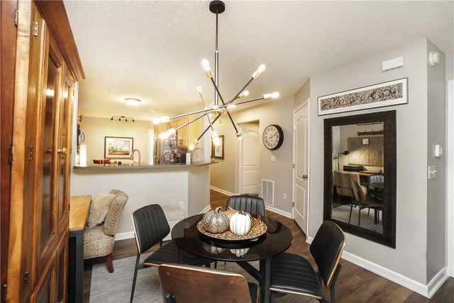 1320 Shadowood Trail, Maineville, OH 45039