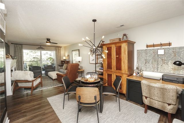 1320 Shadowood Trail, Maineville, OH 45039