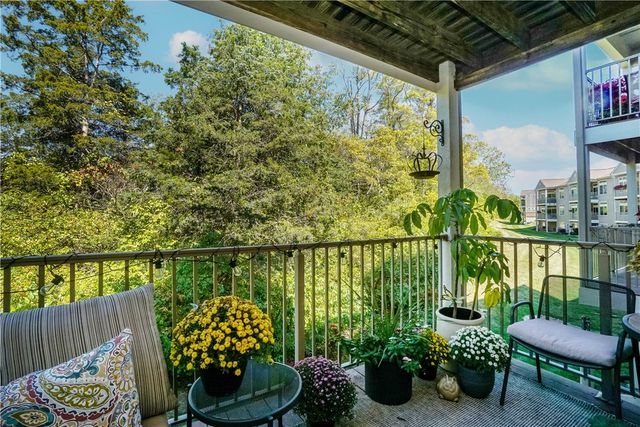 1320 Shadowood Trail, Maineville, OH 45039