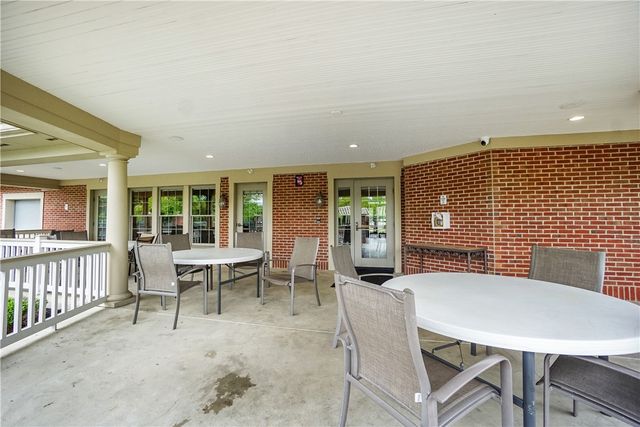 1320 Shadowood Trail, Maineville, OH 45039