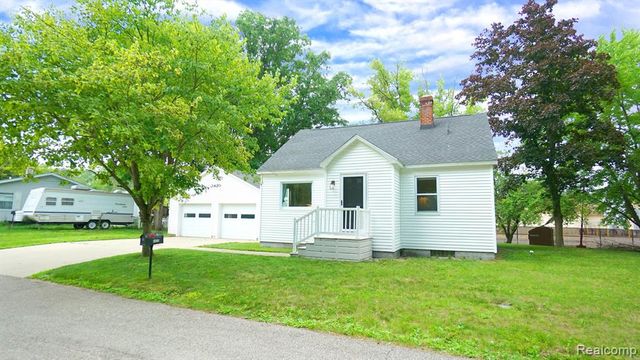 3420 Rivercrest Court, Midland, MI 48640
