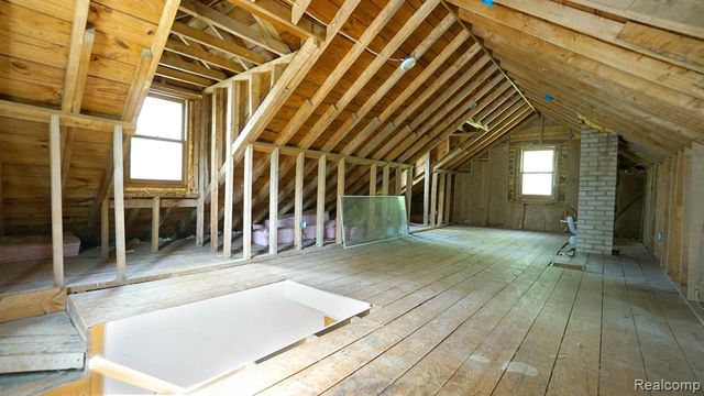 3420 Rivercrest Court, Midland, MI 48640