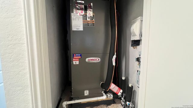 7422 Burrowing Cobra, San Antonio, TX 78253