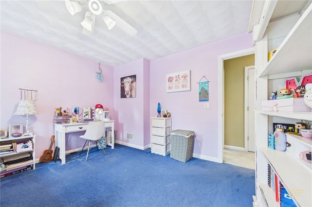 152 Concord Avenue, Cranston, RI 02910
