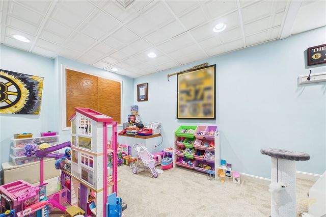152 Concord Avenue, Cranston, RI 02910
