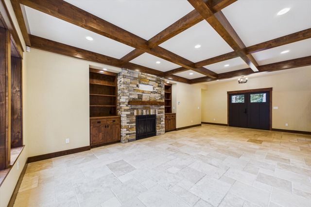 100 Antrim Lane, Bayside South, CA 95524