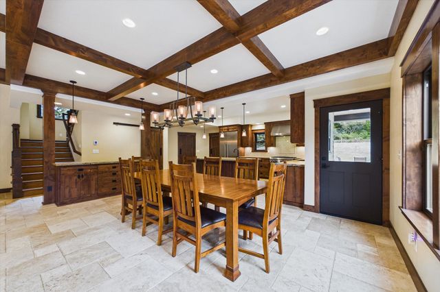 100 Antrim Lane, Bayside South, CA 95524