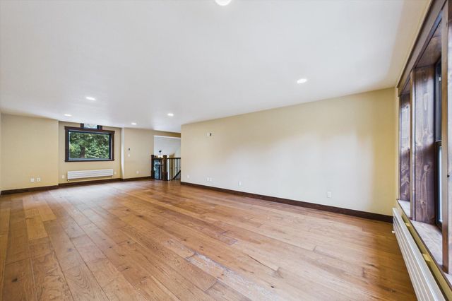 100 Antrim Lane, Bayside South, CA 95524