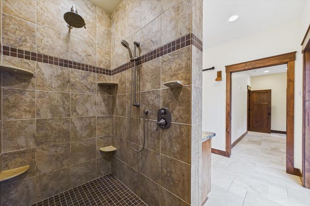 100 Antrim Lane, Bayside South, CA 95524