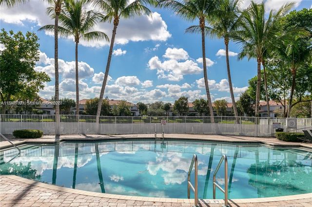 2833 SW 82nd Ave 104, Miramar, FL 33025